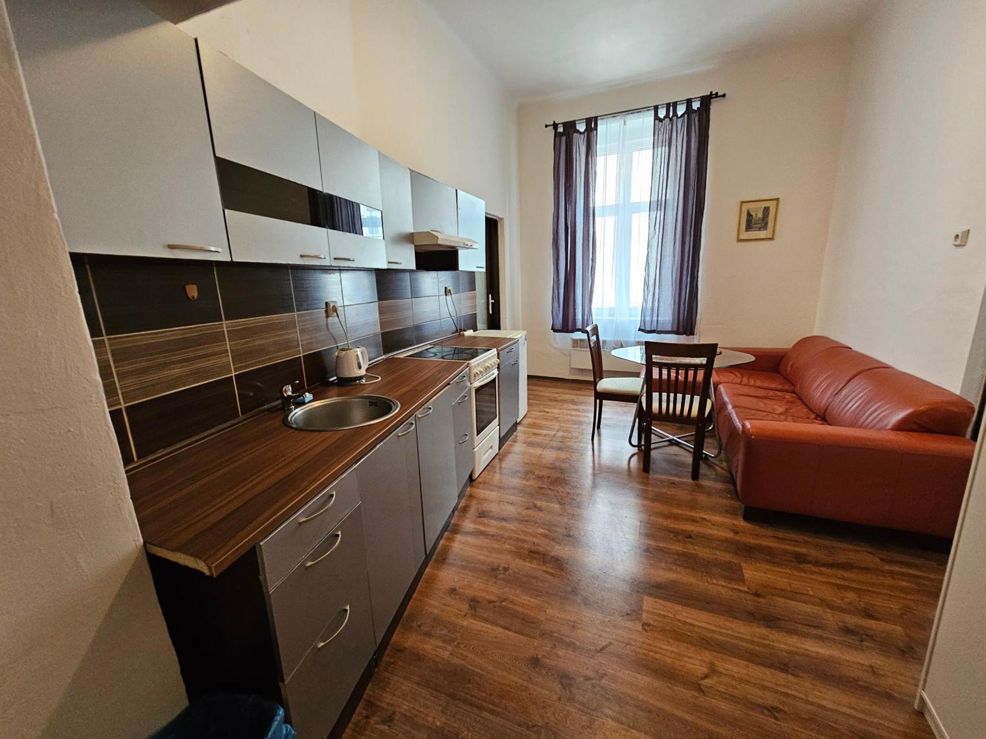 Apartments Zizkov 2C Praag Buitenkant foto